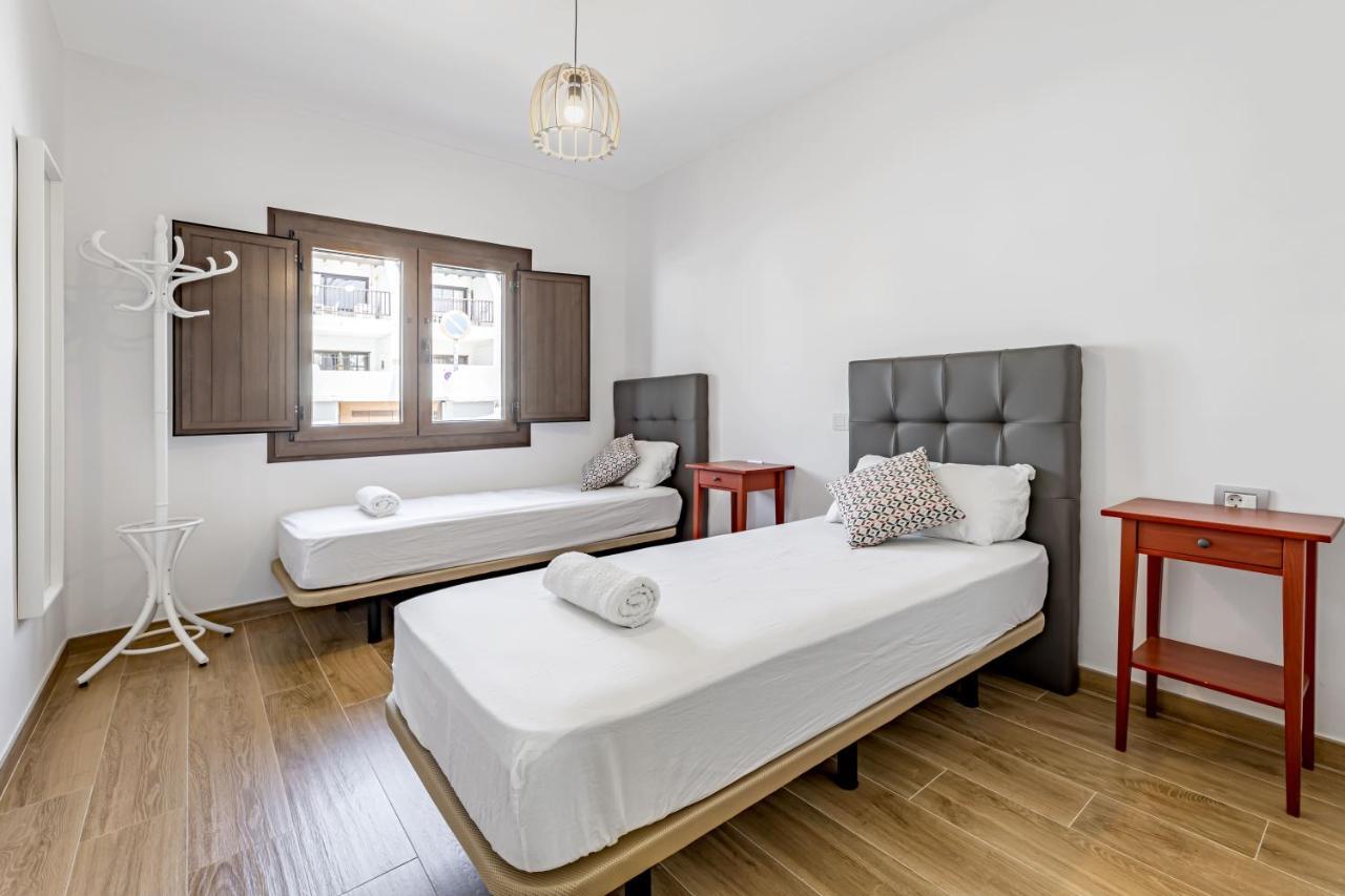 Tagoror 2 - Great Location Beach Apartment Tias Ngoại thất bức ảnh